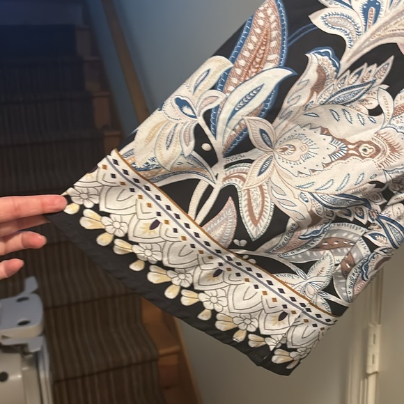 Modest Queens: Perfect for modest occasions at the mosque or temple. Maxi dress - Picture 5 of 5